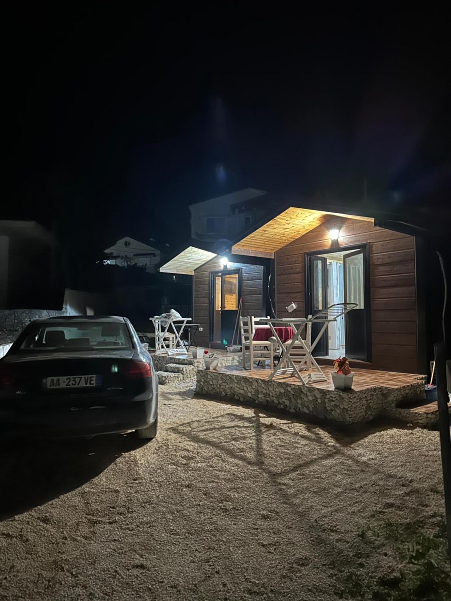 Tony Home Borsh Bagian luar foto